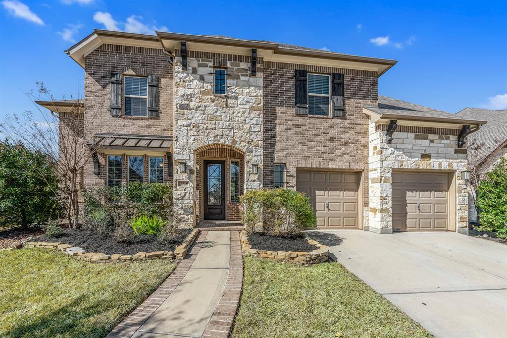 Step into luxury with lots of upgrades in in this gorgeous home with lots of upgrades.