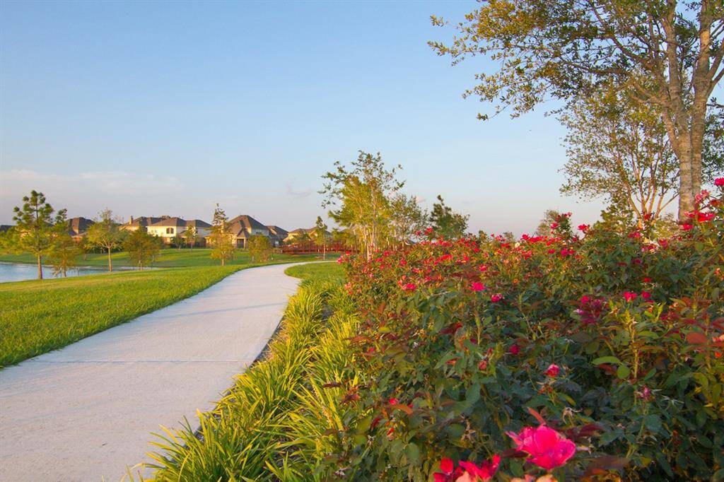 Beautiful scenery on the walking trails throughout the community.
