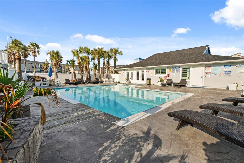 Another view of the pool area.
