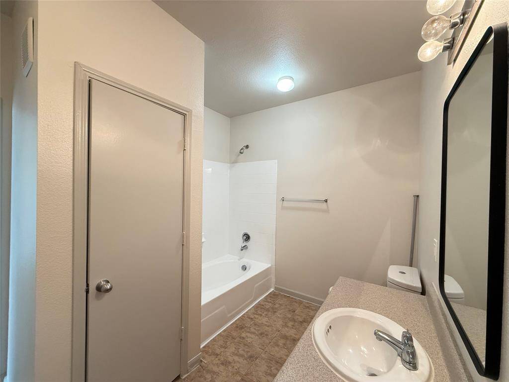 ONE BED CLASSIC UNIT SHOWN - 2 BED WILL BE SAME FINISHES