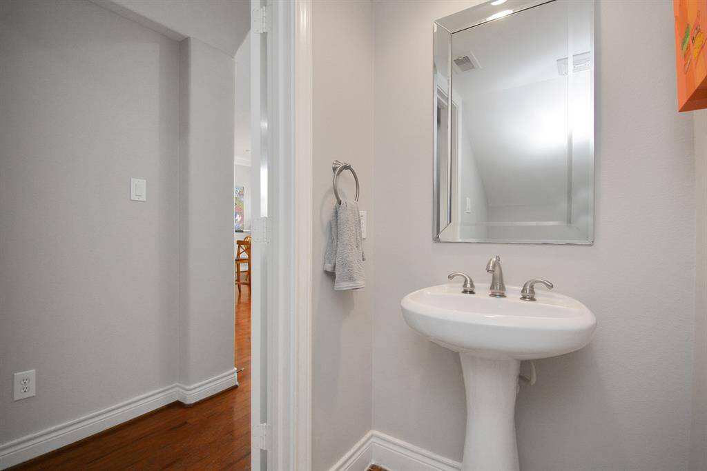 half bath on the 1st floor