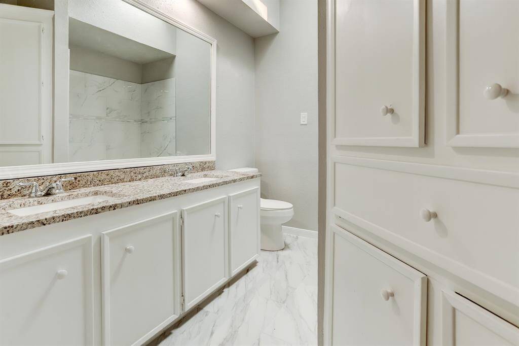 Guest Bathroom with great storage