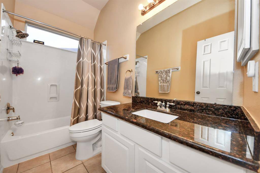 2nd bathroom