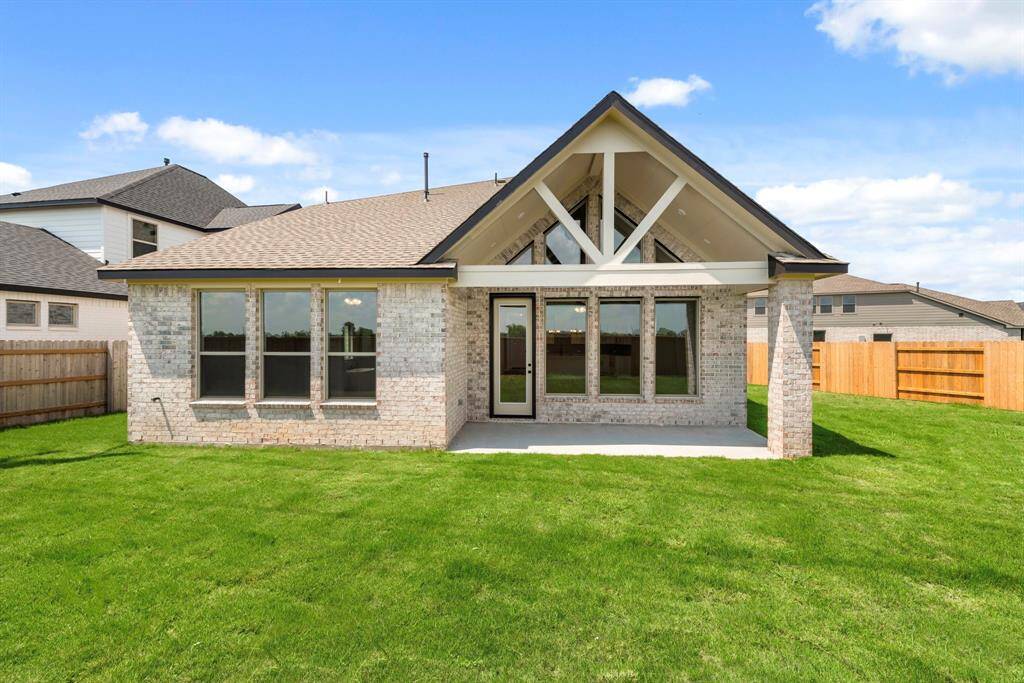 Representative photo. Home under construction. Design selections and colors may vary.