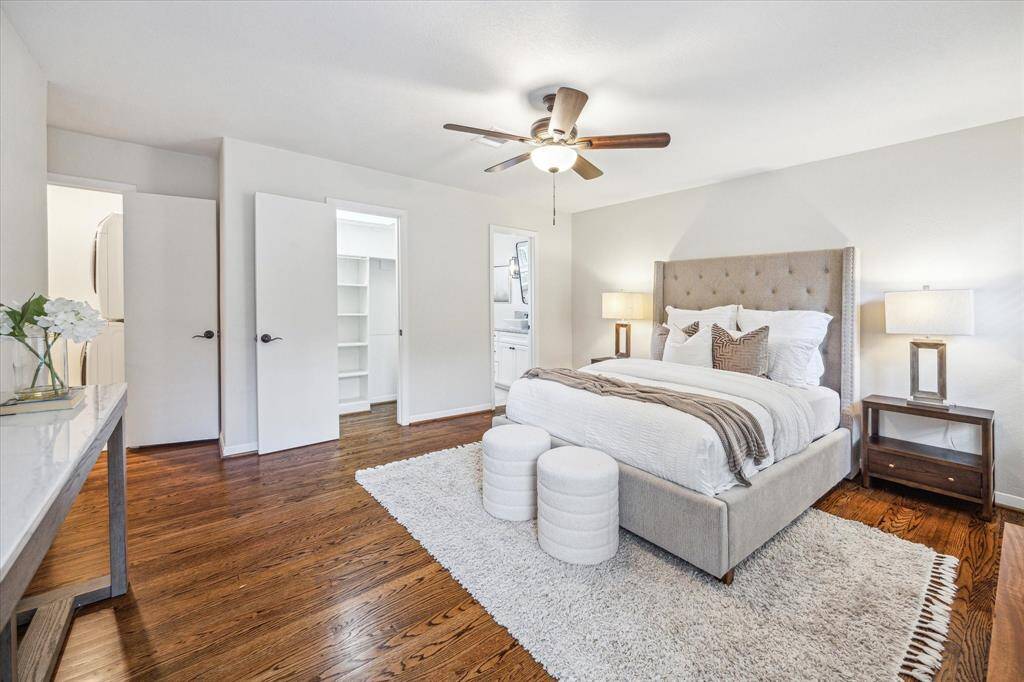 You’ll have sweet dreams in this spacious owner’s suite with hardwood flooring, neutral paint, a large walk-in closet and a spotless ensuite bathroom.