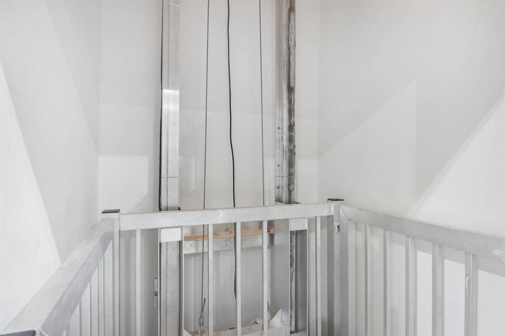 ELEVATOR SHAFT