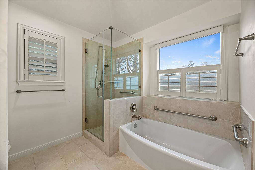 Primary bath soaking tub