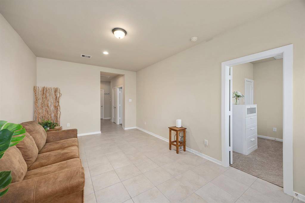 Another view of the gameroom.