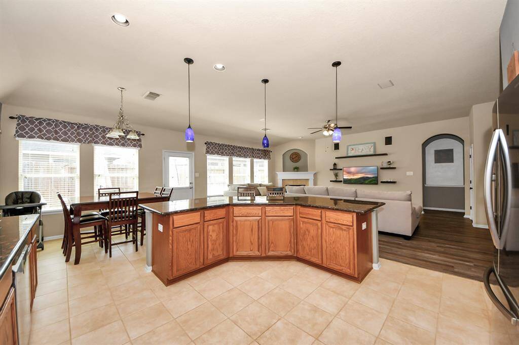 Kitchen island