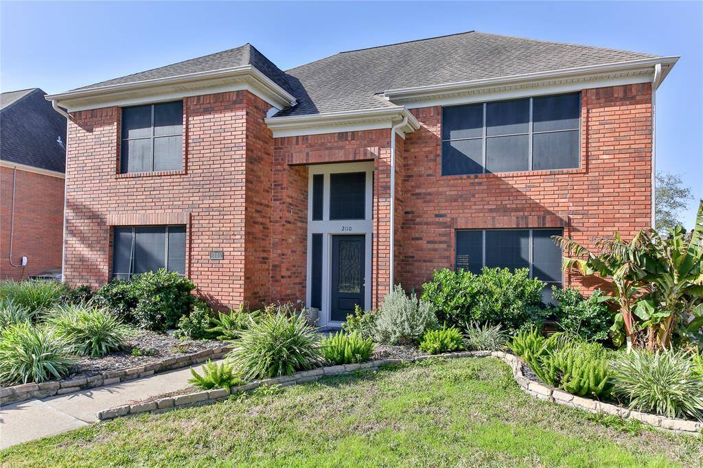 Welcome home to 2110 Meadow Parkway North