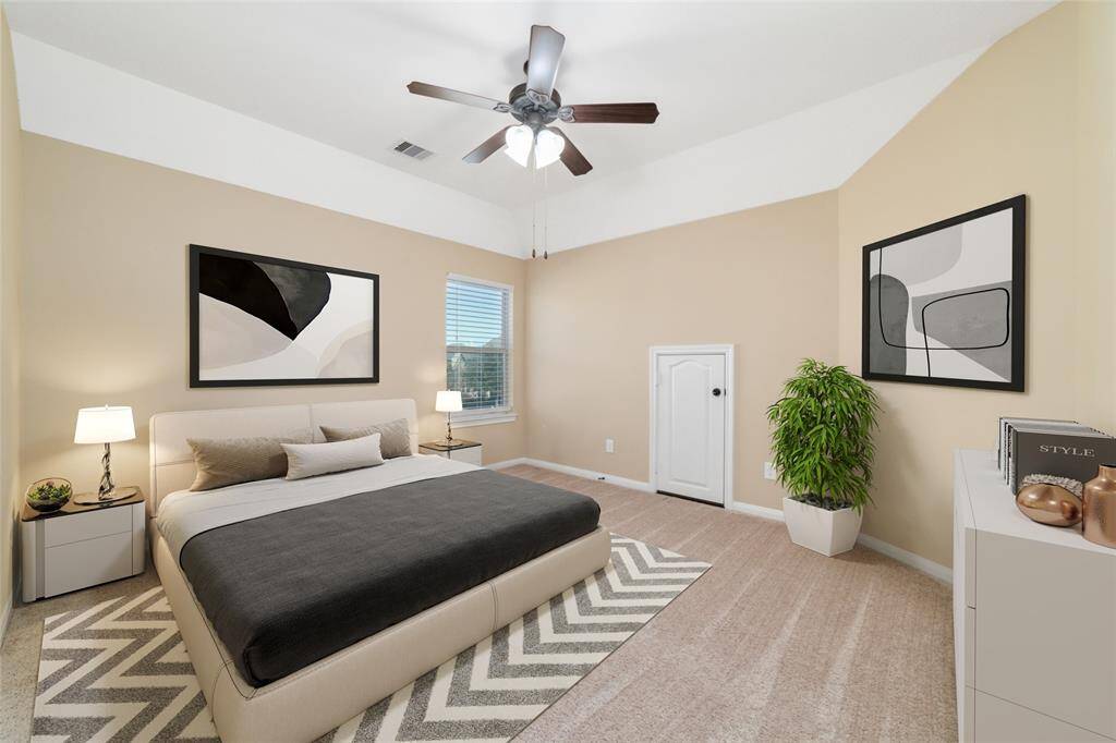 ** VIRTUAL STAGING ** Fifth bedroom upstairs
