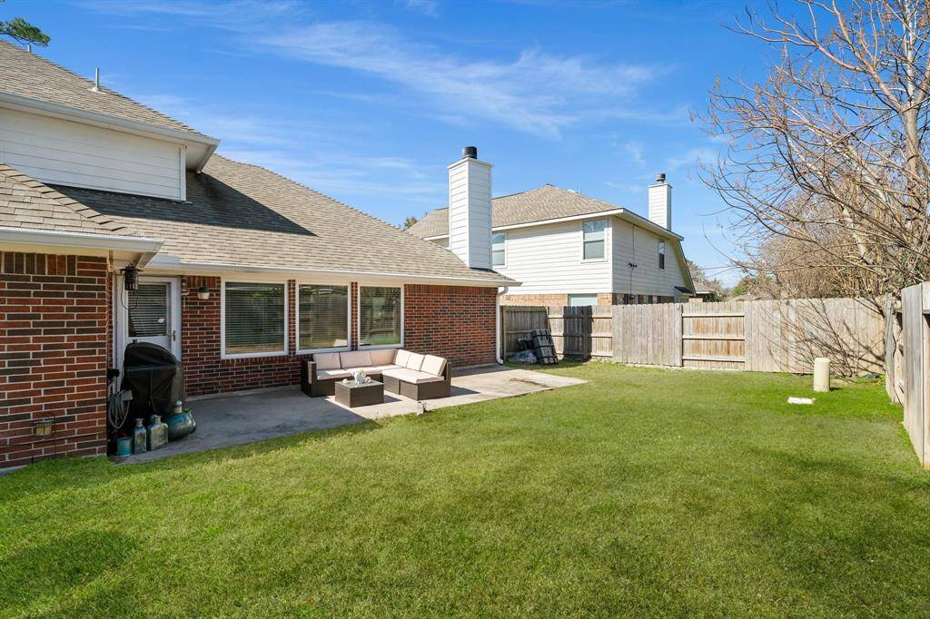 back patio with gas grill connection