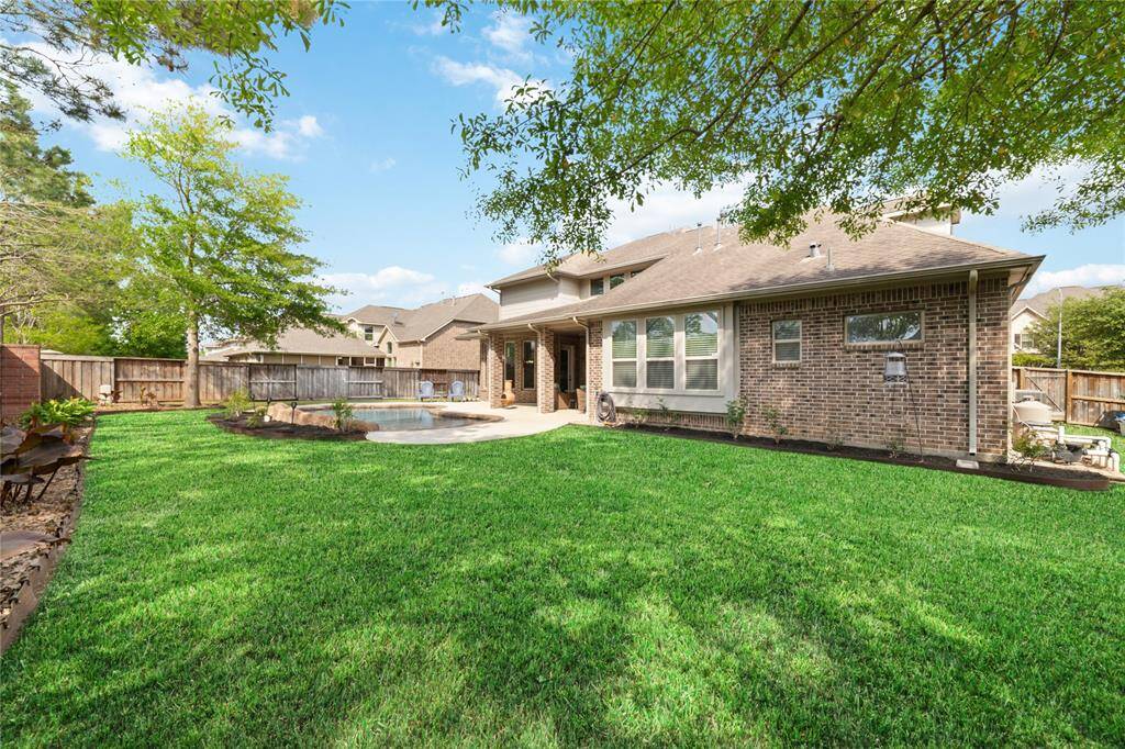Beautiful lawn and spacious backyard