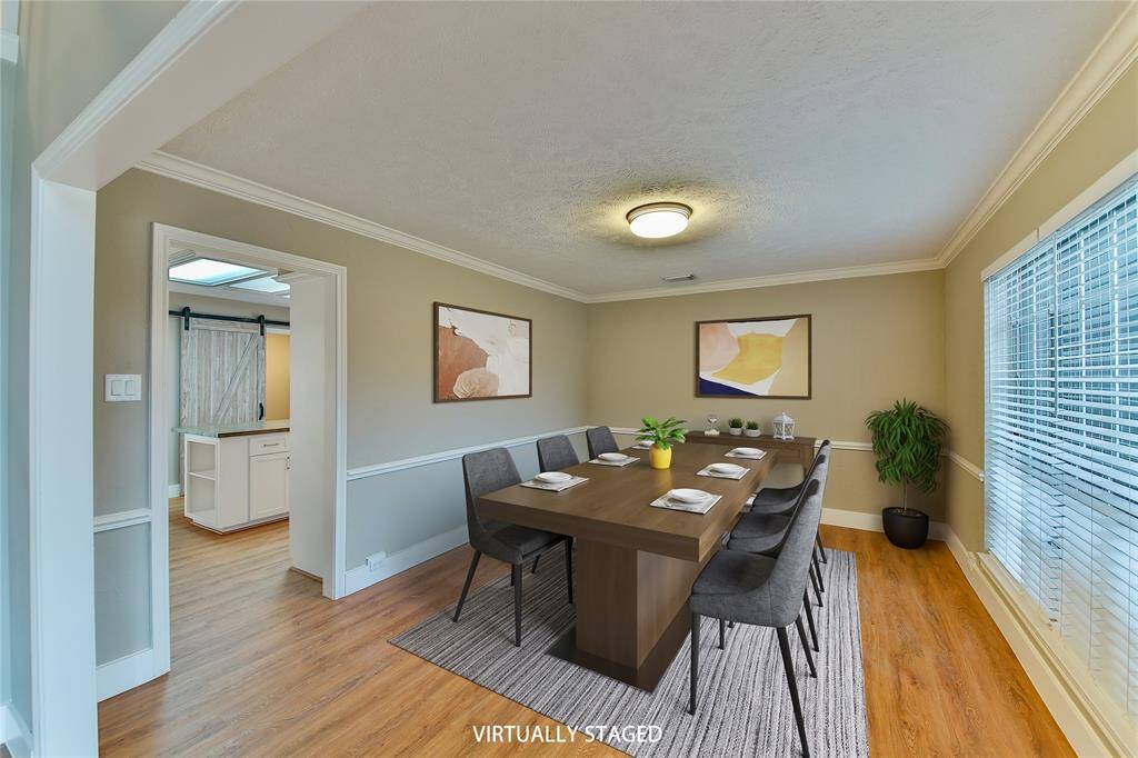 Formal dining room