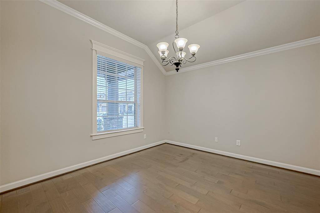 Another view of the flexible space.