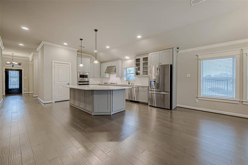 Now this is a chef's kitchen!