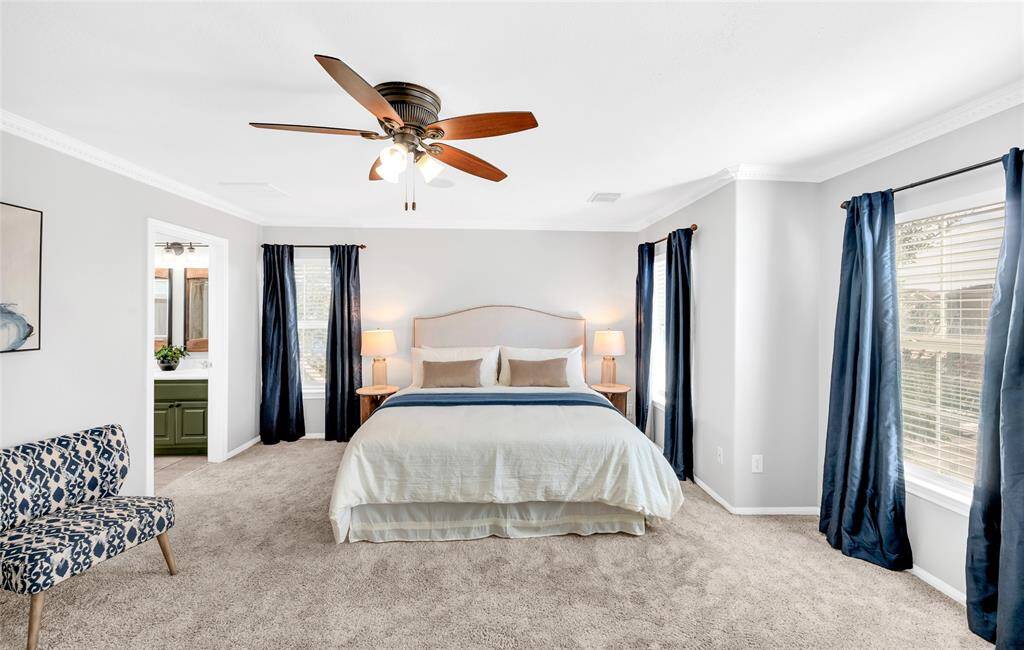 You can always come home to this primary suite!