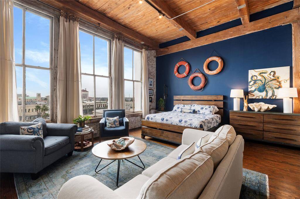 Combined living space