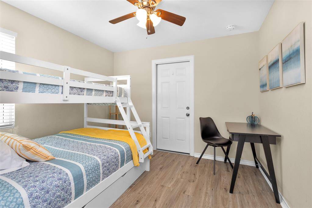 Downstairs bedroom 1