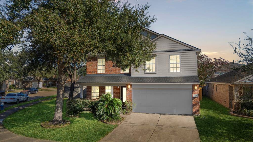 Welcome home to 4546 Newhope Terrace Lane in the Windstone Colony South community in Katy!