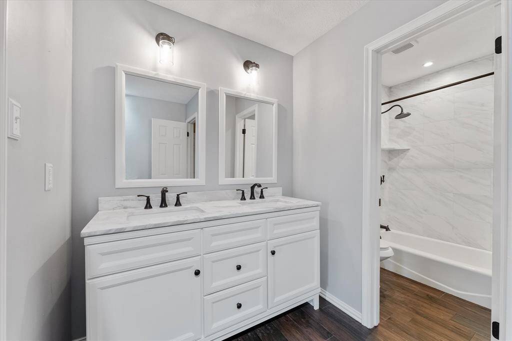 Full bath is connected to the game room.