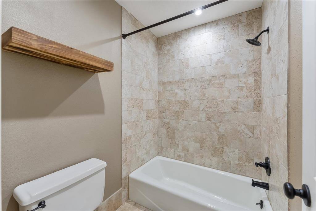 Tub/shower combo
