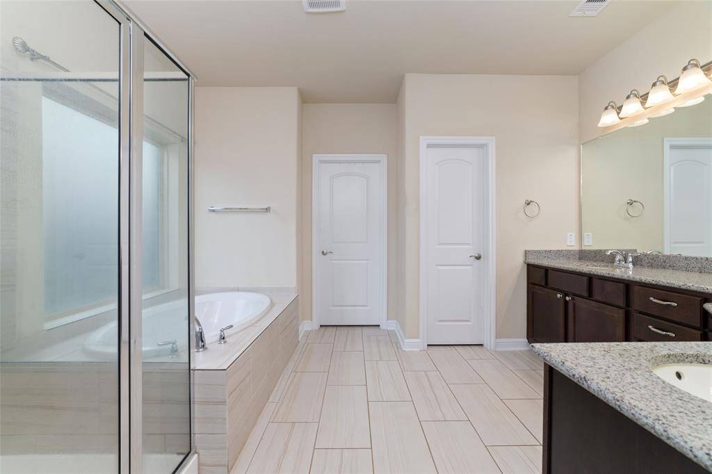 Primary ensuite bathroom
