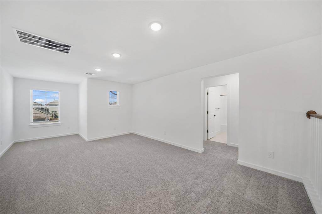 Versatile loft space upstairs (*Photo not of actual home and used for illustration purposes only.)