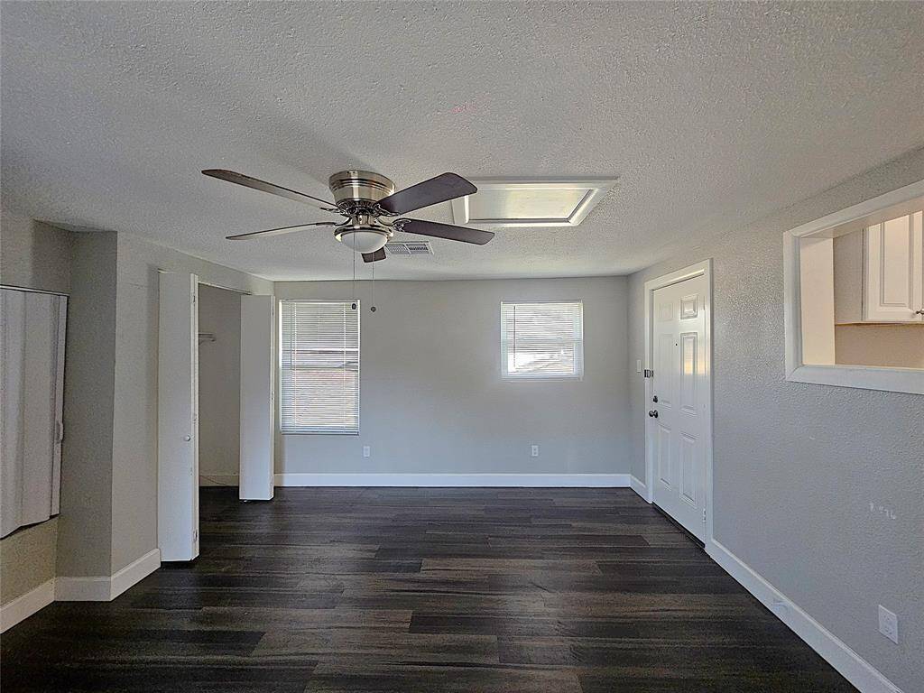 Flex/4BR/family room; has 1/2 bath and W/D Connections