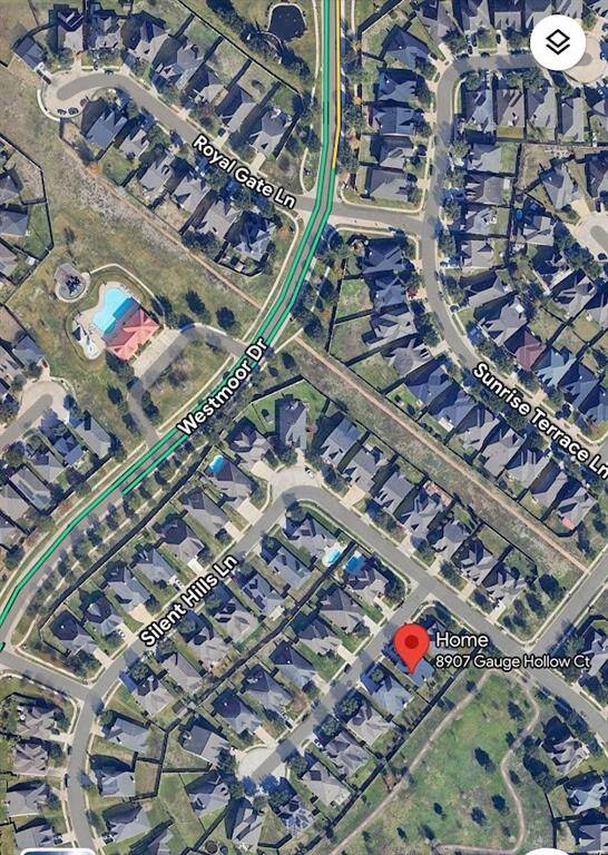 The house situates in a premium large lot, backing a green space, no back neighbor. Never flooded.