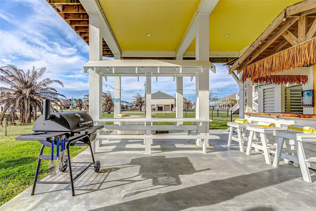 The downstairs space is an entertainer's dream!