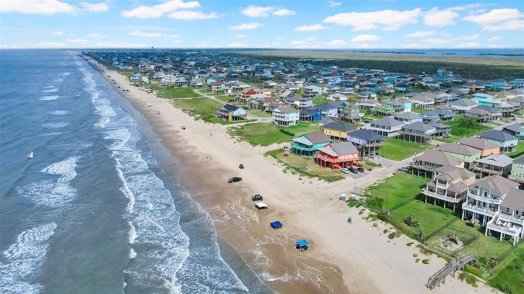 500 ft to the beach!