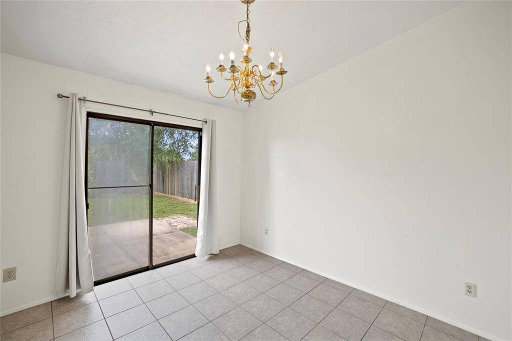 formal dining area