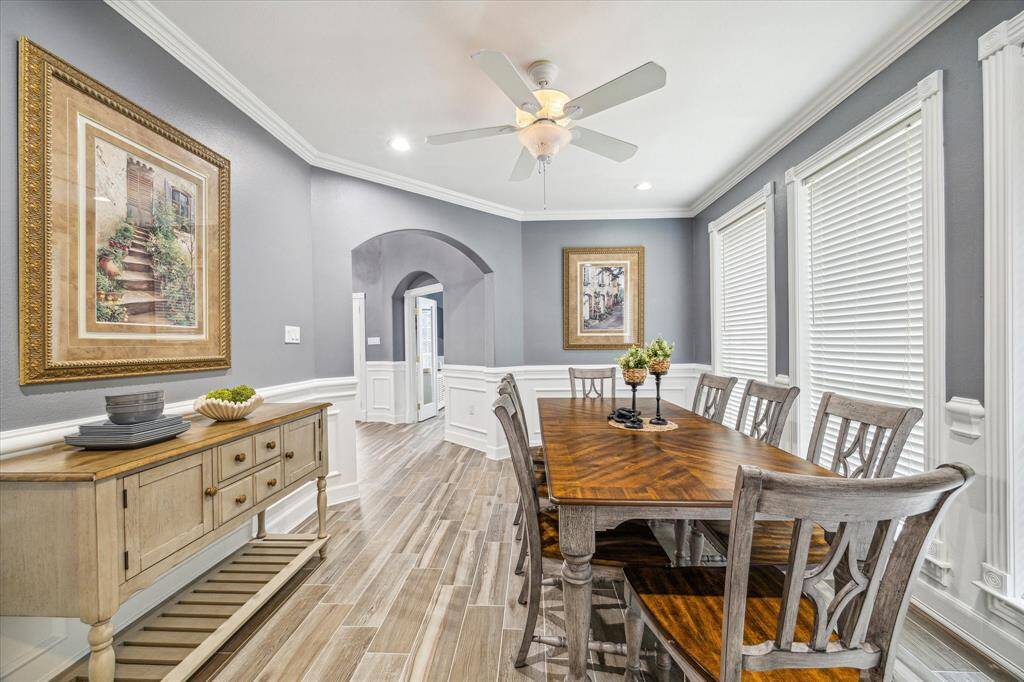Formal Dining