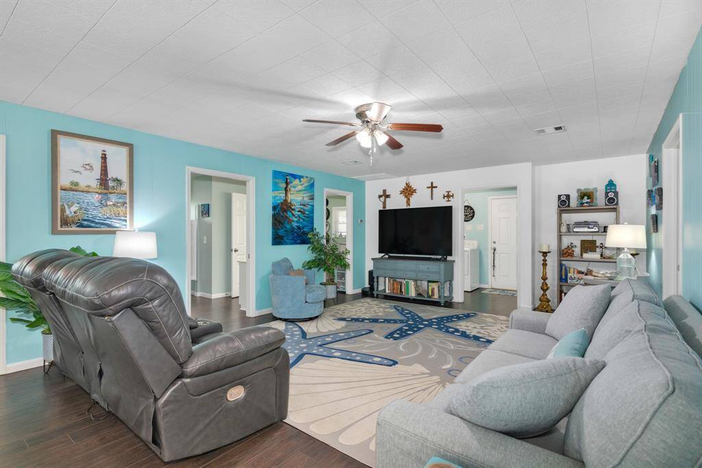 Inviting, spacious living room