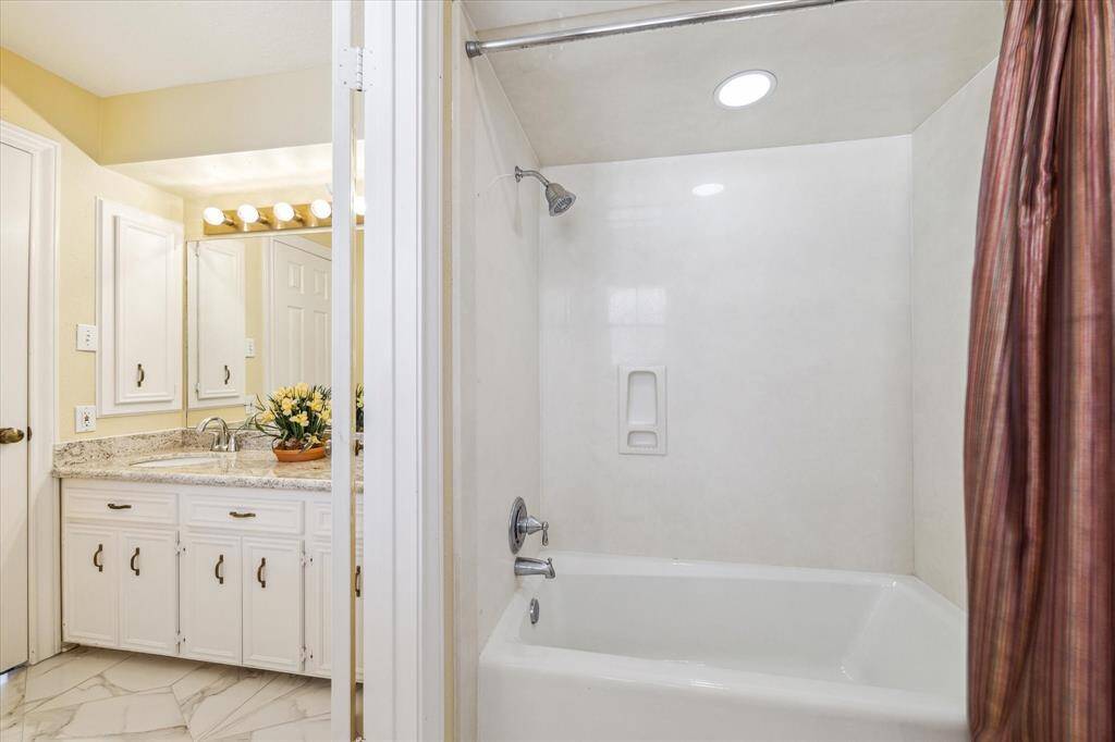 Second Full Bathroom