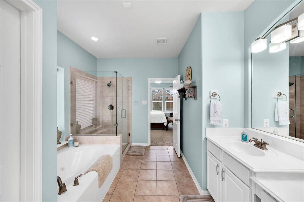 Luxurious Primary Bath