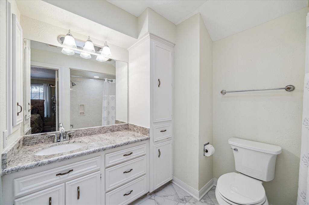 En-Suite Third Bathroom next to Fourth Bedroom