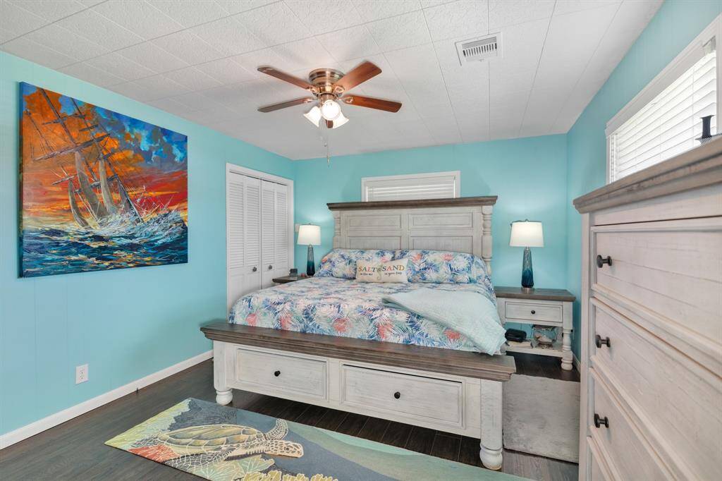 Great split floor plan - the Primary Suite is on the opposite side of the living room from the secondary bedrooms and bath.
