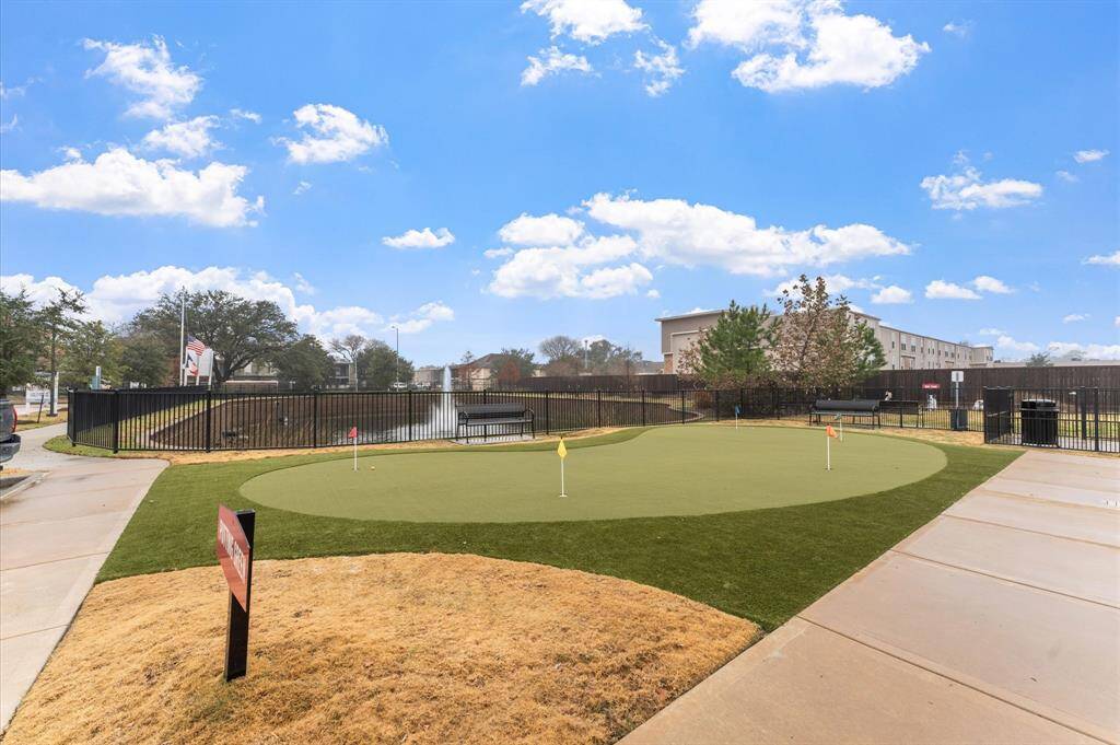 Enjoy the on-site putting green and beautifully maintained outdoor spaces designed for relaxation and recreation.