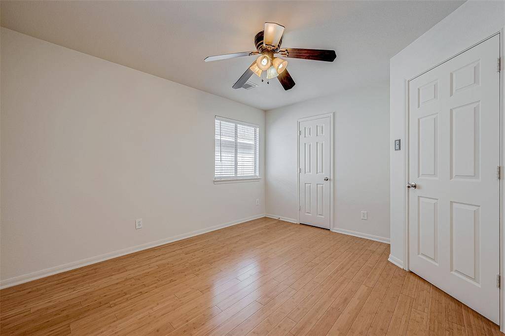 2nd Bedroom Upstairs