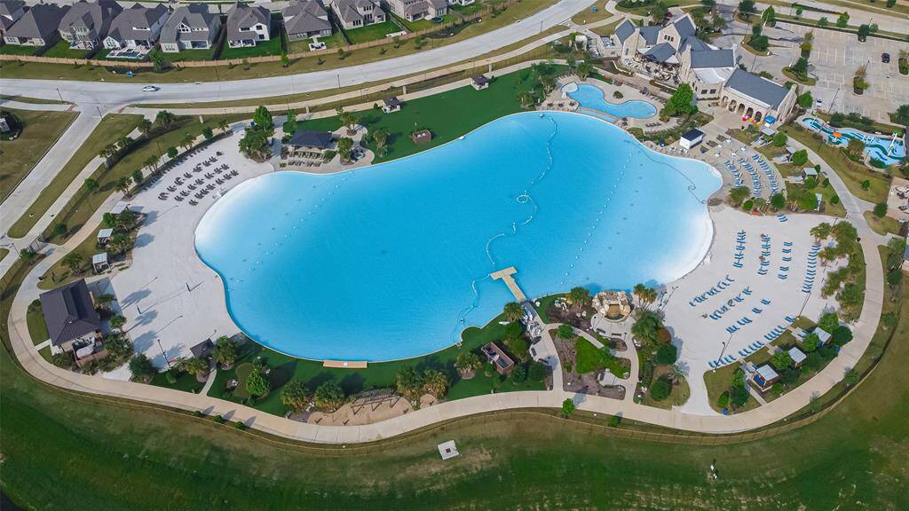 Lagoon that includes a bar and grill