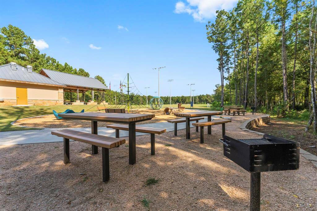 Community Pavillion/Park
