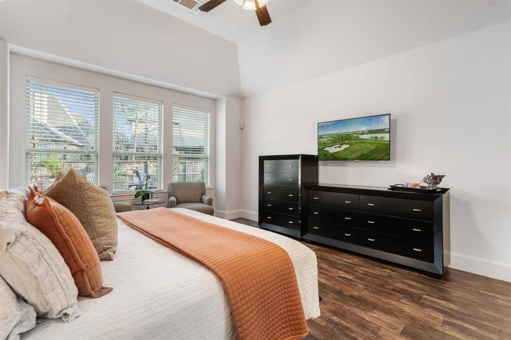 Resort style primary suite