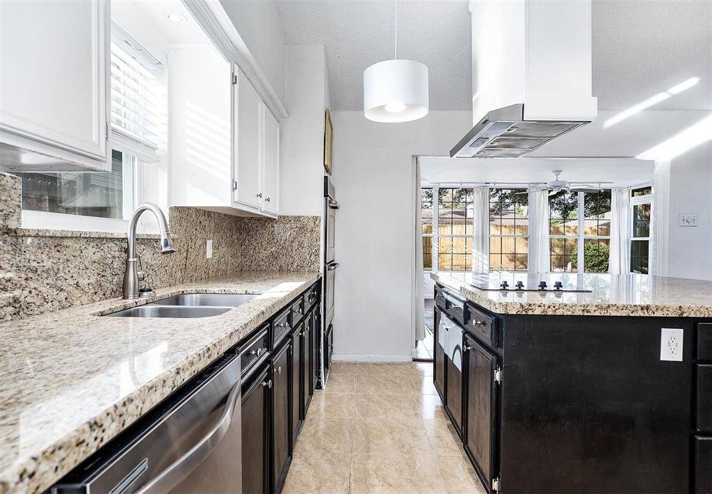 Kitchen Granite Counters