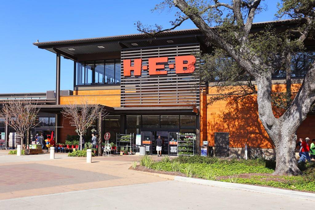 The most popular grocery store in the area just blocks away.