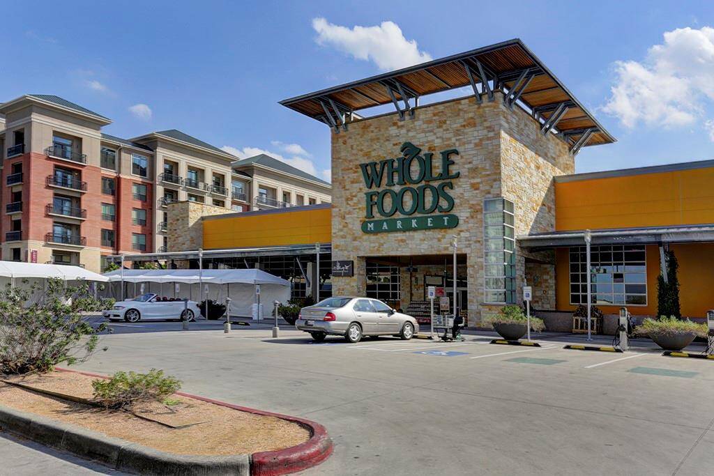 Blocks away from Richwood Place is another favorite grocery store.