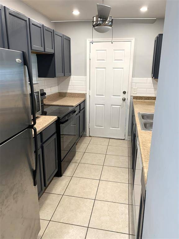 Kitchen side view