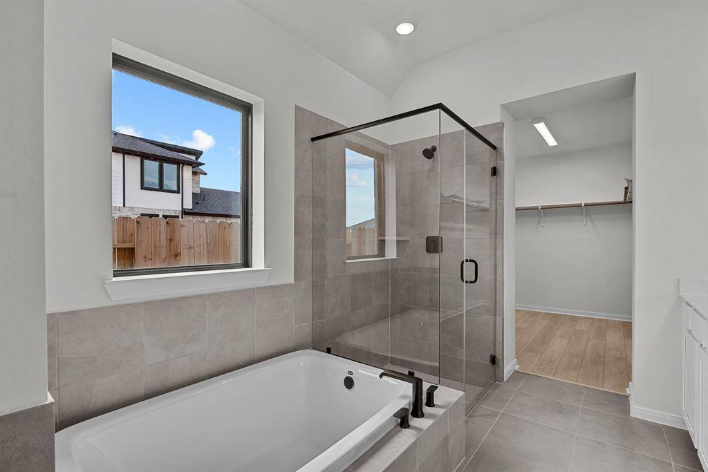 REPRESENTATIVE PHOTO - Photo does not represent actual home options and selection. Ask Sales consultant for specific selections.