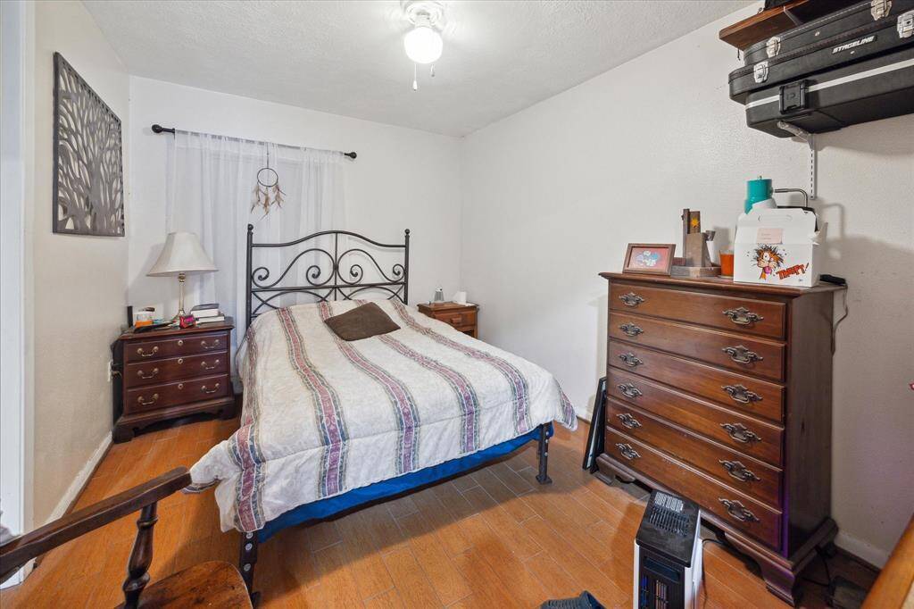 Garage apartment bedroom, lower level